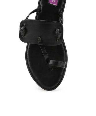 black knot 2