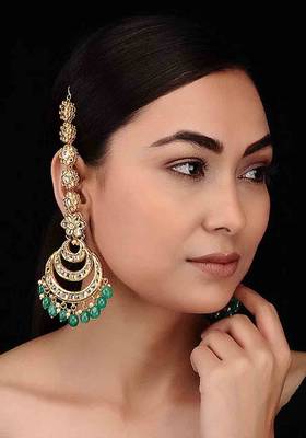 Kundan Chandbaali With Floral Ear Chain 2