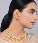 Kundan And Pearls Choker Necklace
