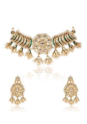 Kundan And Pearls Choker Necklace With Earrings 2