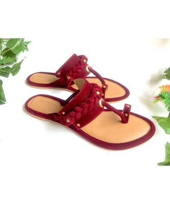 Gem Stoe Maroon  Briaded Velvet Kolapuri 2