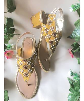 Mustard Nakshi Block Heels 2