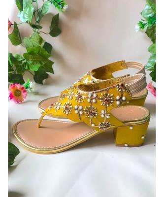 Mustard Nakshi Block Heels 3