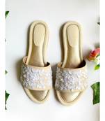 Baroque Cr  me Flats