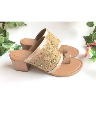 Baroque Nude Block heels 1