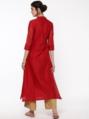 Red Embroidered Front & Side Slit Kurta 3