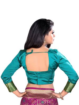 Pink woven jacquard saree with blouse 5