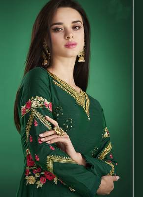 Dark-Green Embroidered Jacquard Islamic-Tunics 4