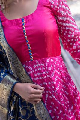 Magenta Bandhani Anarkali With Blue Banarasi Dupatta 4