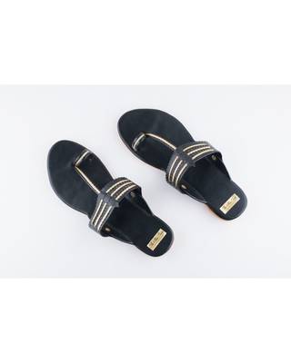 Black & Golden Kolhapuris 1