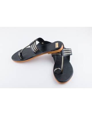 Black & Golden Kolhapuris 4