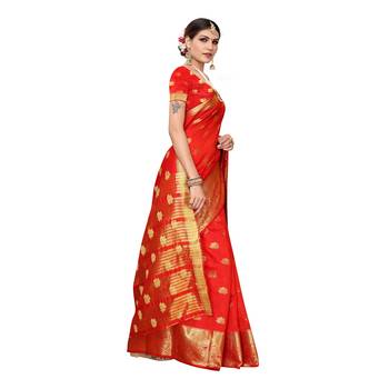 Red woven chanderi silk saree with blouse 3