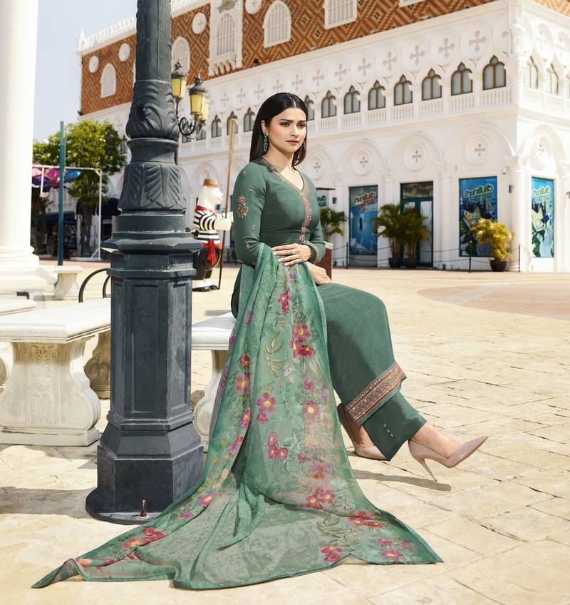 Green Embroidered Crepe Salwar