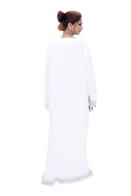 White plain crepe abaya 4