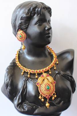 Gorgeous Goldtone Semiprecious Ruby Necklace Set 1