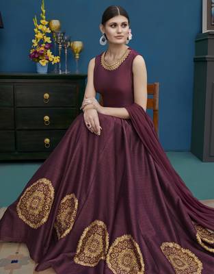 Maroon Embroidered Silk Blend Salwar 2