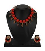Red collar-necklace