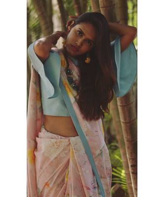 Pink Floral Saree With Blouse 4