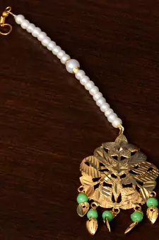 Traditional Punjabi Bollywood Styles Leafy Danglers cum Tikka 217MT234