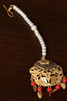 Traditional Punjabi Bollywood Styles Leafy Danglers cum Tikka 217MT236