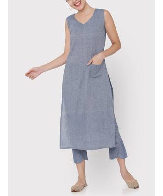 Linen blue pockets sleeveless Kurti with trousers 1