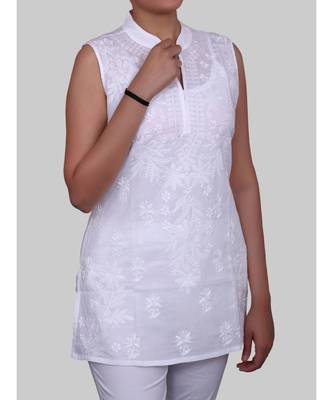 White Cotton Short Sleeveless Chikankari Top 2