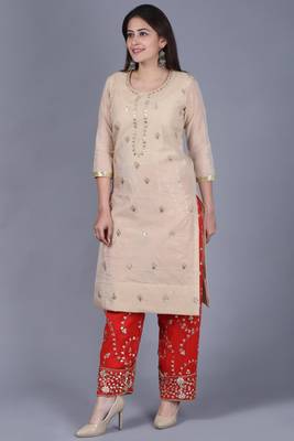 Gold Gotta Straight Kurti with Red Gotta Embroidered Palazzo 3