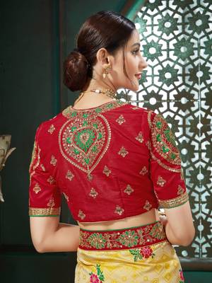 Beige embroidered Banarasi Silk saree with blouse 5