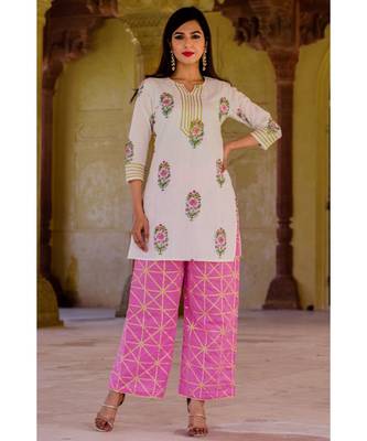 Blush Pink Kurta Set With Pink Dupatta 5