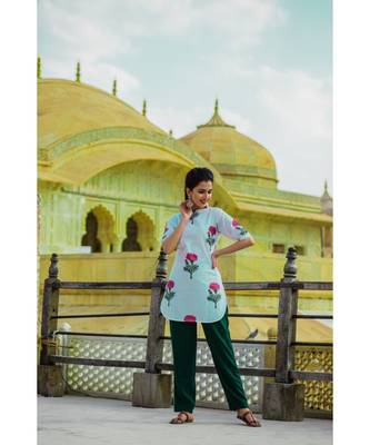 White Rosewood Kurta Set With Pink Dupatta 2