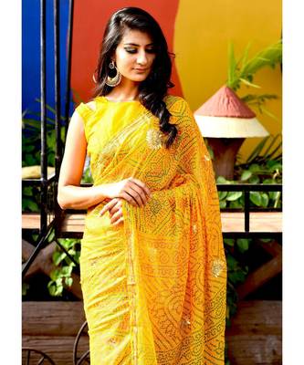 Beautiful Yellow Bandhej Saree With Blouse 4