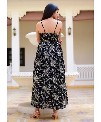 Beautiful Black Maxi Dress 5