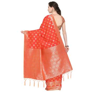 Red woven cotton silk saree with blouse 3