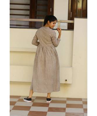 Grey midi vegetable print dress 2