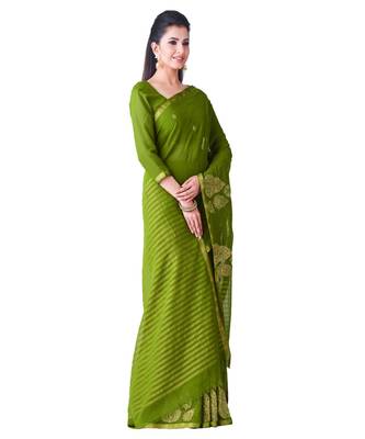 Green Embroidered Chiffon Saree With Blouse 2