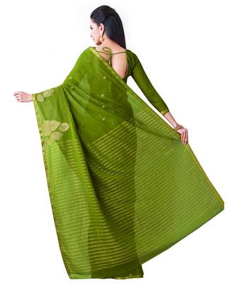 Green Embroidered Chiffon Saree With Blouse 3