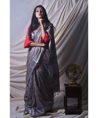 Grey Saree In Khadi Linen 1