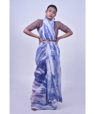 Lapiz Blue Shaded Saree In Khadi Linen 1