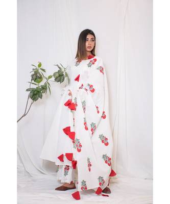 off white embroidered cotton stitched kurta sets 4