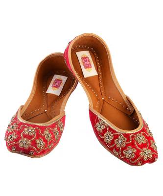 royale red flats mojaris 1
