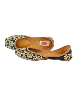dewdrop flats mojaris 2