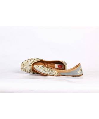 desire-grey flats mojaris 1