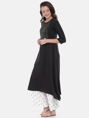 Women Black Embroidered A-Line Kurta 2