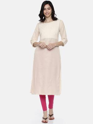 Women Off-White Yoke Design Kurta 1