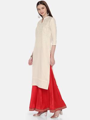 Women Off-White Printed Straight Kurta 2