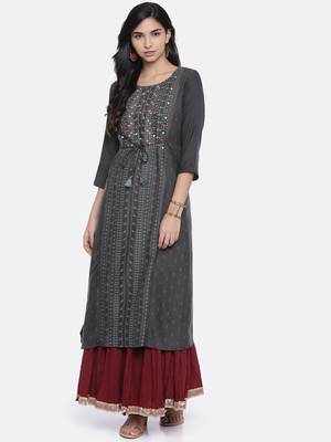 Women Charcoal Grey Printed Straight Kurta 1