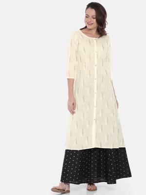 Women Off-White Printed A-Line Kurta 1