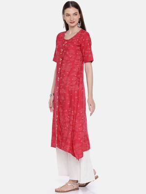 Women Red Printed A-Line Asymmetric Kurta 2
