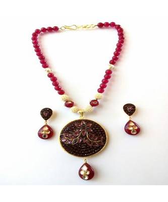 Maroon Takkar Work Semi Precious Beads Necklace 1