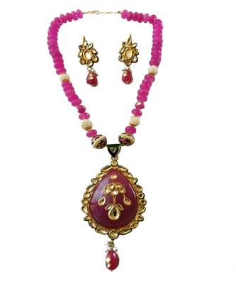 Pink Colour Kundan Work Smart Look Beads Necklace 1